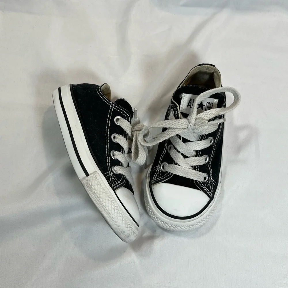 Infants Converse All-Star Low-Top Sneaker